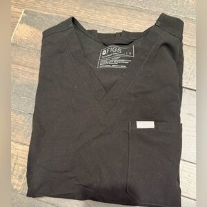 Figs women’s black slim catarina one-pocket scrub top S